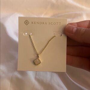 Kendra Scott Gold and White Pendant Necklace